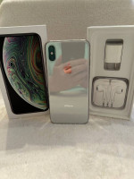 White Apple iPhone XS Unlocked