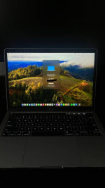 MacBook Pro 13 Inch M2, 2022 Laptop