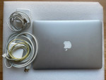 MacBook Air (13-inch, Mid 2012) + 2 MagSafe2 adapters