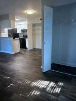 Dog and Cat-Friendly 450 SqFt Studio! Pets Welcome Here!