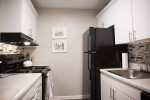 We welcome your furry friends! Pet Friendly! 1 Bd / 1 Ba / 754 SqFt