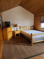 Furnished Efficiency Cabin - Month-to-Month Lease - Utilities & Cable