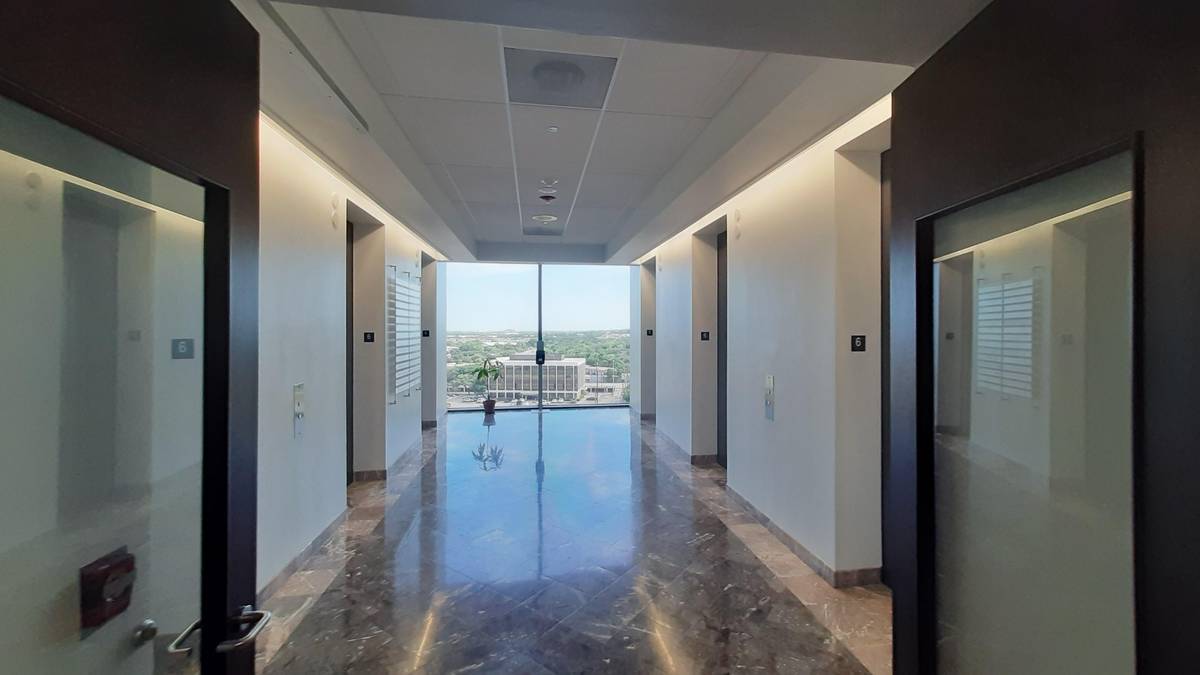Spring ahead with a fantastic private office today!!