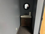 700 sq ft Office space