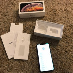 Apple Iphone Xs Max 64GB Gold as-is cracked screen and back broken