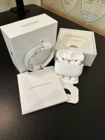 Apple AirPods Pro (2nd Gen) with MagSafe Charging Case