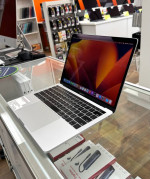 MacBook Pro 13” Touchbar**1.4Ghz Intel Quad Core i5**500GB SSD**16GB RAM