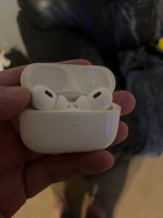 2nd Generation Apple AirPods - Unused