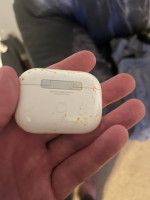 2nd Generation Apple AirPods - Unused
