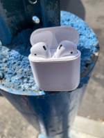 Airpods 2nd gen