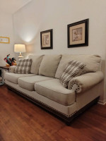 Coaster Fine Furniture Couch/Sofa *DELIVERY INCLUDED*