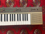 Yamaha PS-55 Portable Electronic Keyboard