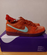 (DS Nike SB Dunk Low Mystic Red Rosewood SZ 9.5M)