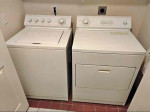Whirlpool washer & Gas Dryer set