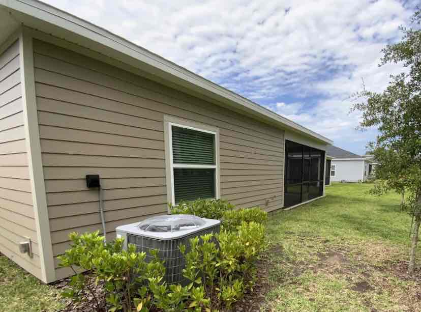 4 Beds 3 baths special single family home for rent.