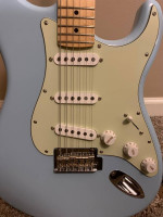 Fender Player Tex-Mex Stratocaster Limited-Edition Sonic Blue