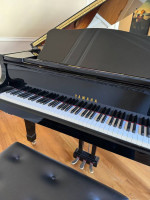 Yamaha G2 Grand Piano