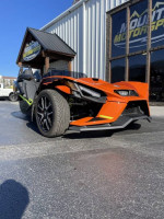 2022 Polaris Slingshot SLINGSHOT R Volt Orange Fade SKU:UM149475 In-li