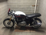 Triumph Thruxton 900 Cafe Racer