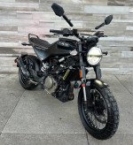 2022 SVARTIPILEN 401 MOTOCYCLE - SUPER CLEAN - PERFECT FIRST BIKE!!!!