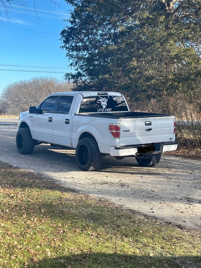 2010 Ford F-150 XLT 4WD  140,000 mi
