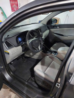 2017 Hyundai Tucson Sport FWD 82,000 mi