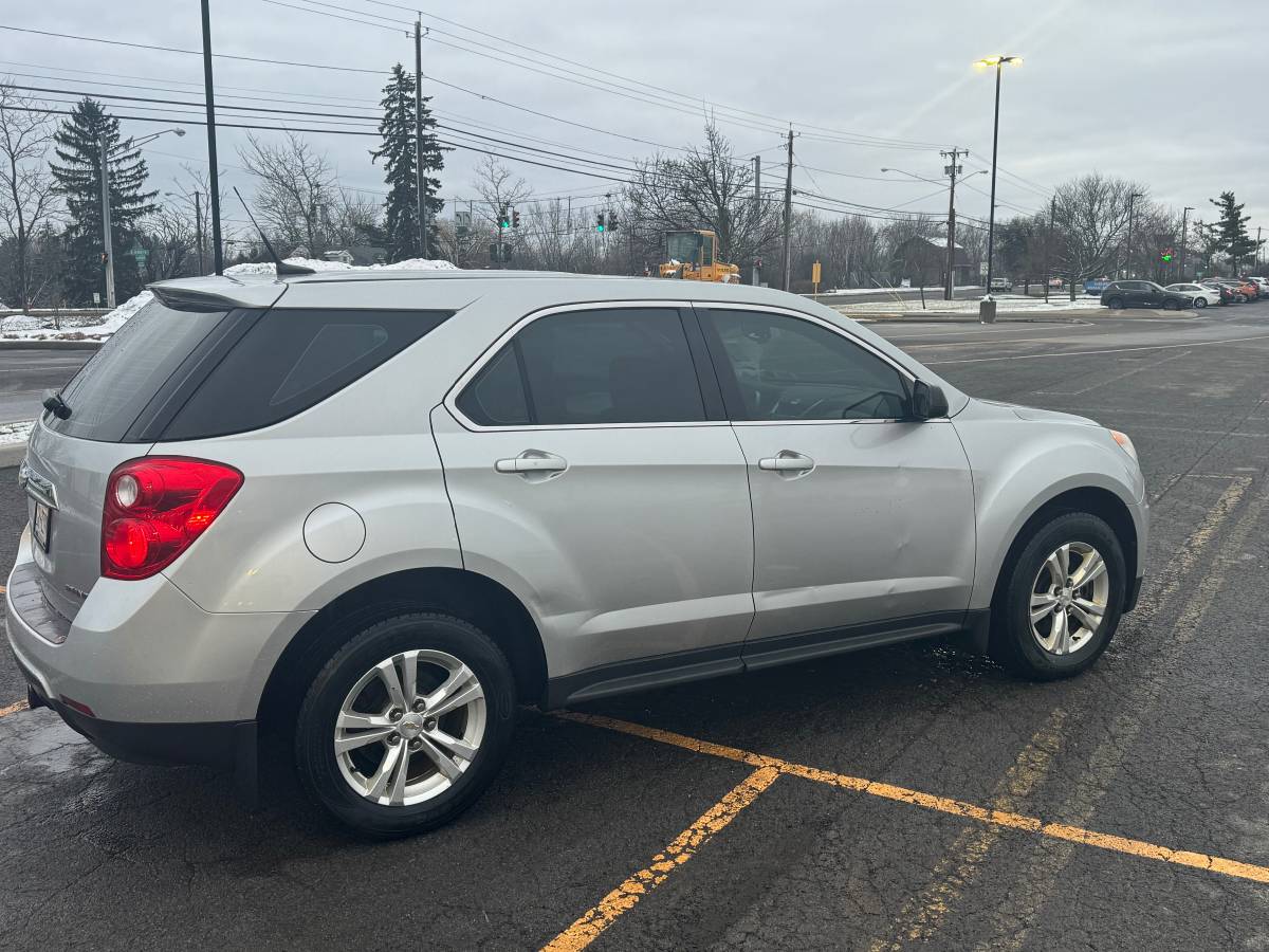2011 Chevrolet Equinox 76,000 mi