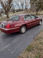 Lincoln Town Car 91,000 mi