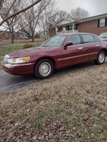 Lincoln Town Car 91,000 mi