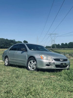 2007 Honda Accord SE sedan in silver for sale, needs repairs, low mileage, located outdoors