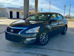 2015 Nissan Altima 83,000 mi