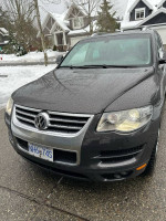 2010 Volkswagen Touareg TDI Highline with excellent body condition, winter tires, and backup camera.