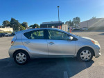2014 Toyota Prius 146,000 mi