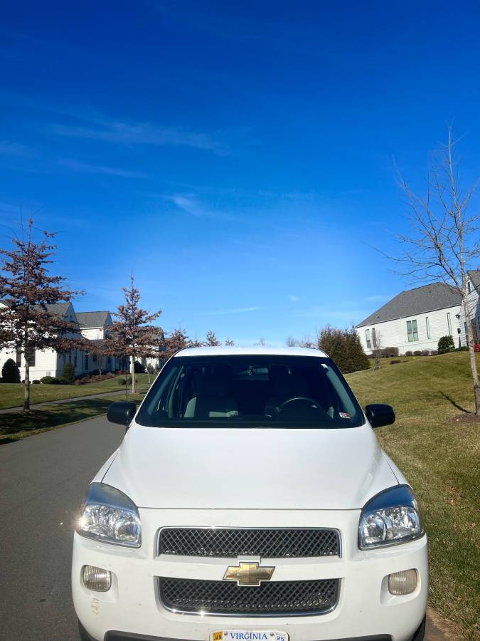 2008 Chevrolet Uplander 74,000 mi