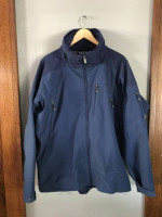 Patagonia Nylon Jacket in Blue With Mesh Lining Large