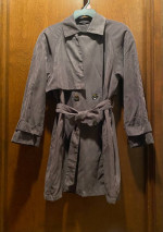 WOMEN’S COAT, SIZE 6