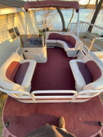 EXCELLENT CONDITION! Crestliner Pontoon with 40HP Mercury and trailer!