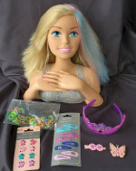 Barbie Deluxe Glitter and Go Styling Head Toy w/ Accessories
