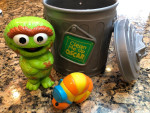 Clean Me Up Oscar The Grouch Sesame Street! Bath time FUN!!
