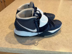 NIKE KYRIE 6 BASKETBALL SHOES NAVY BLUE WHITE RARE CW4142-402 (SIZE 10
